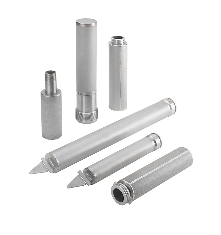 Porous metal filter elements