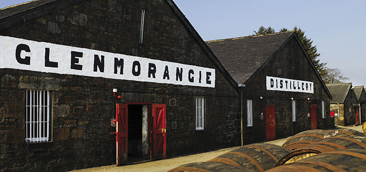 Glenmorangie distillery im Scotland