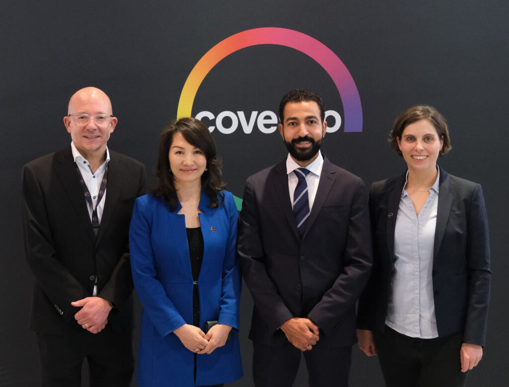 Covestro and Allmed partner for more circular medical products. From left to right: Thomas Hennig (Head of Sales & Market Development Engineering Plastics HealthCare EMEA, Covestro), Lily Wang (Head of the Business Entity Engineering Plastics, Covestro), Ahmed Sorour (CEO Allmed Group), Ulrike Luetzow (Market Development Manager HealthCare EMEA, Covestro).